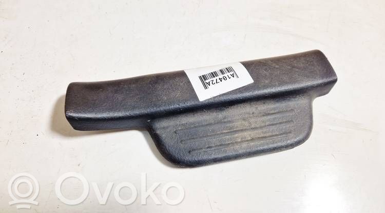 Toyota Yaris Capac prag spate 