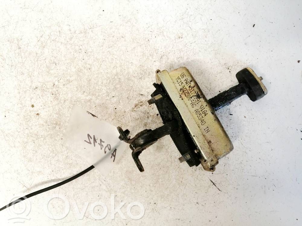 Mercedes-Benz R W251 Etuoven pidätin 