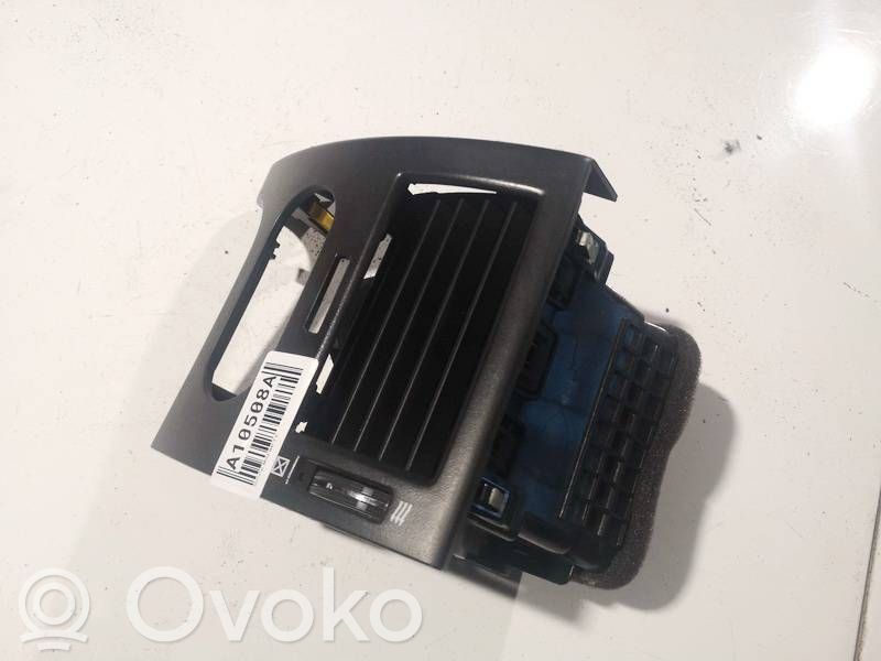 Chevrolet Epica Rejilla de ventilación central del panel
