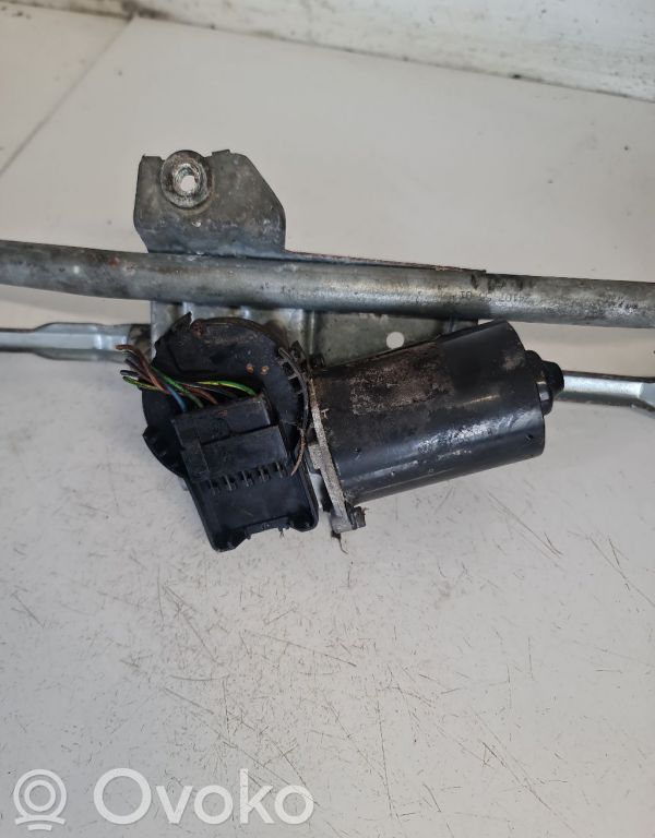 Motor ștergător   0390241175,0390241175,3B1955113