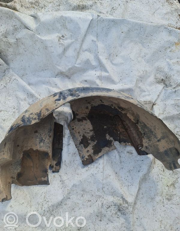 Volkswagen Golf IV Apărători interioare aripă roată spate
