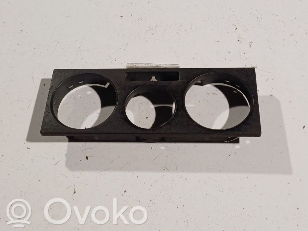 Volkswagen Golf IV Alte piese de interior