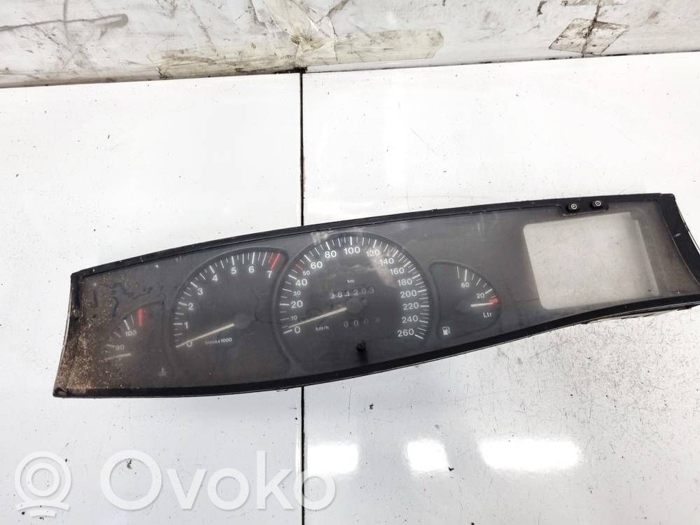 Opel Omega B1 Tachimetro (quadro strumenti) 