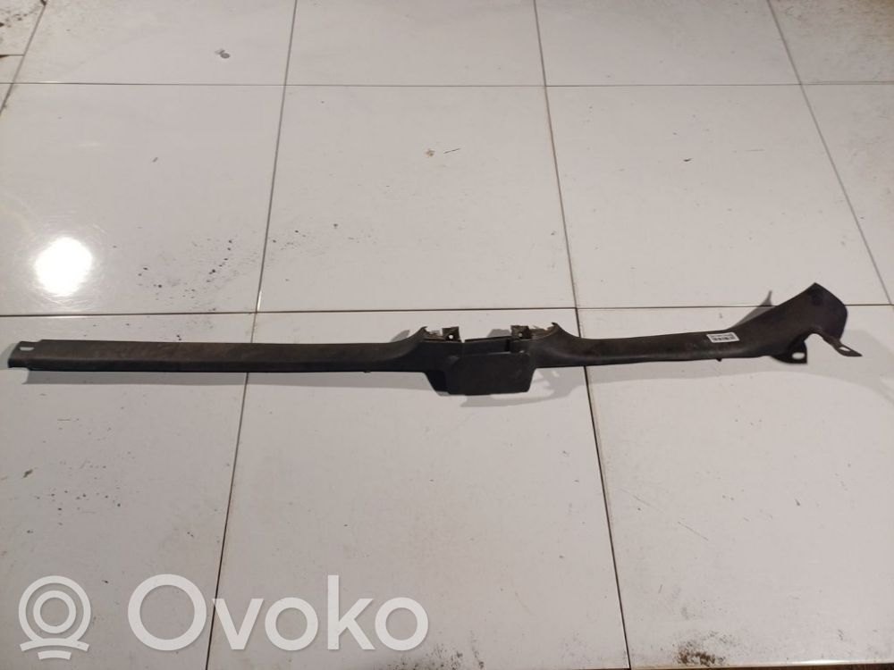 Volkswagen Golf IV Listwa progowa przednia 