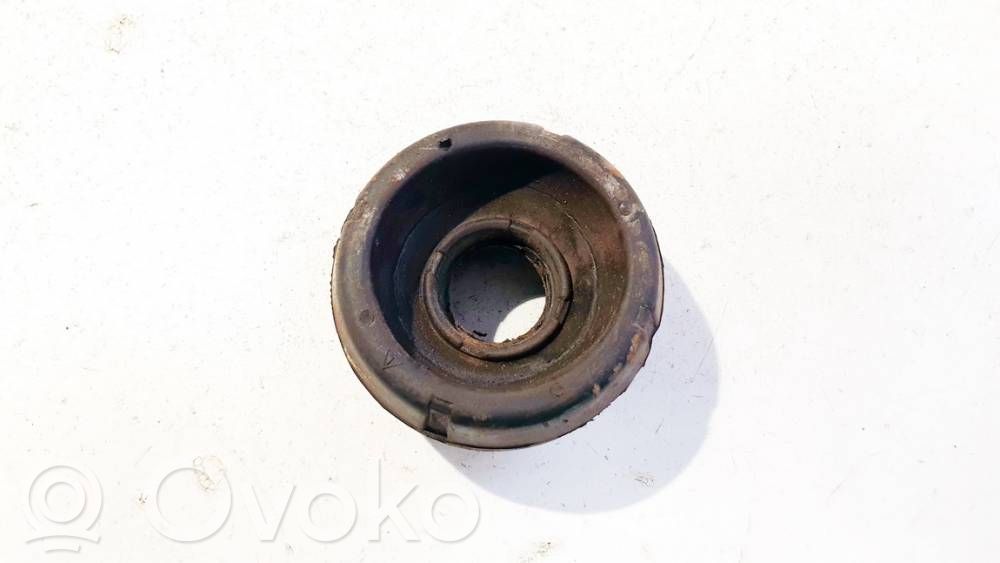 Volkswagen Golf IV Piesă superioară arc 