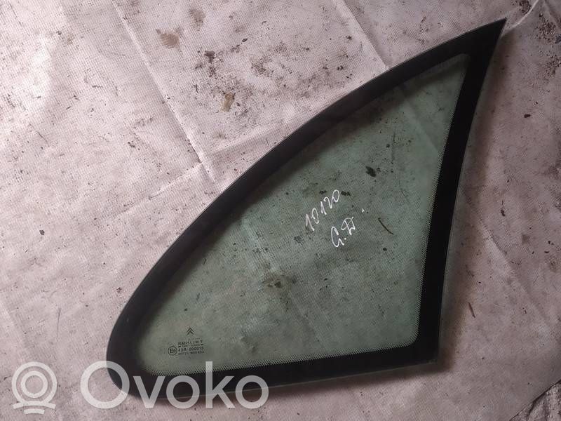 Citroen Xsara Picasso Geam lateral spate 