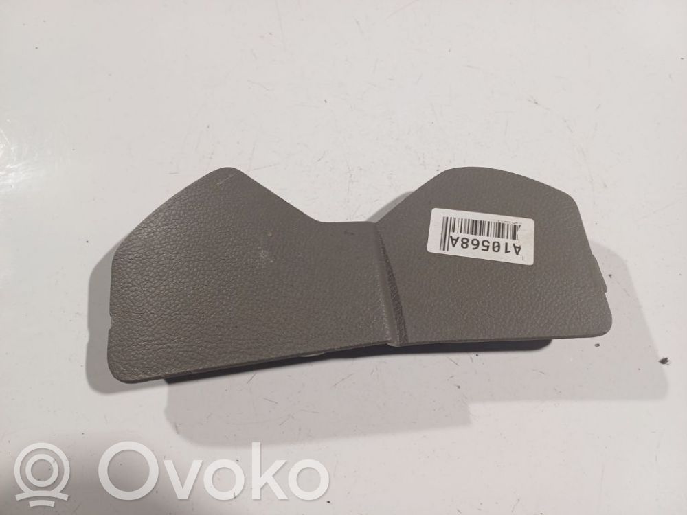 Nissan Note (E11) Otros repuestos del interior 