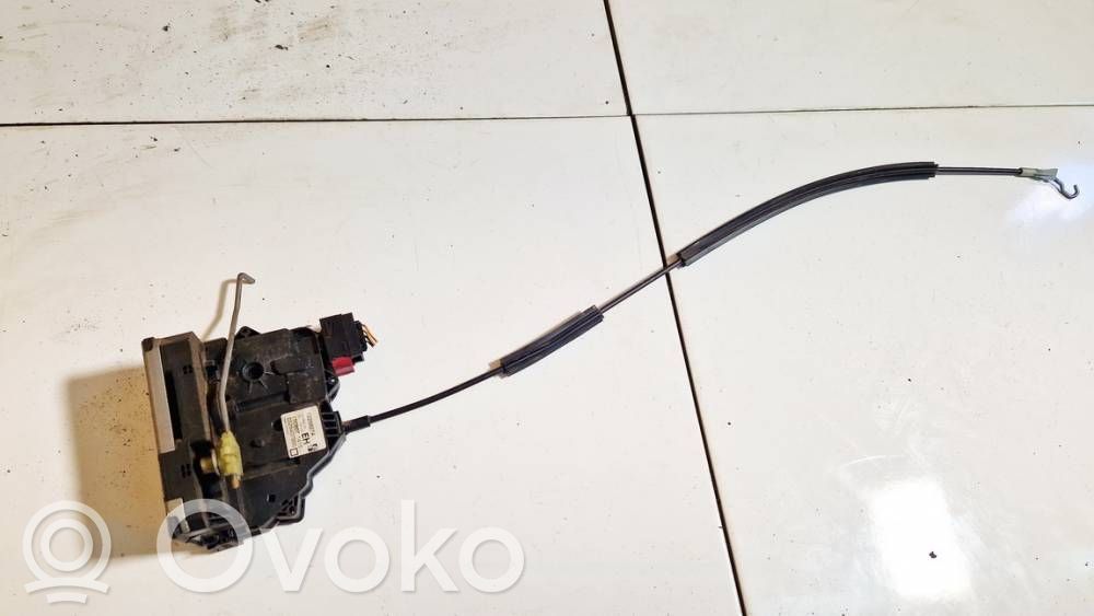 Opel Corsa D Serratura portiera anteriore