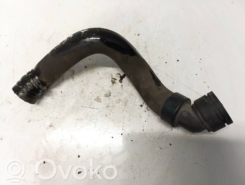 Opel Astra J Tubo flessibile del liquido di raffreddamento del motore 