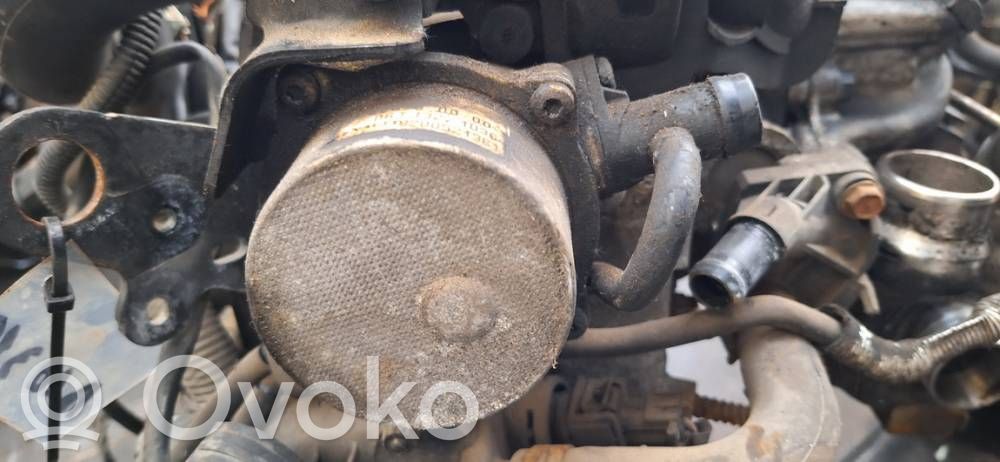 Nissan Note (E11) Pompă vacuum 