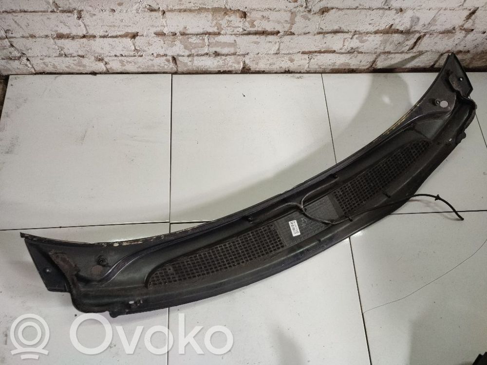 Moldura del limpia   04717553A,04717553A,ECLA