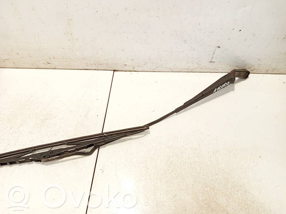 Volkswagen Golf III Braccio della spazzola tergicristallo anteriore