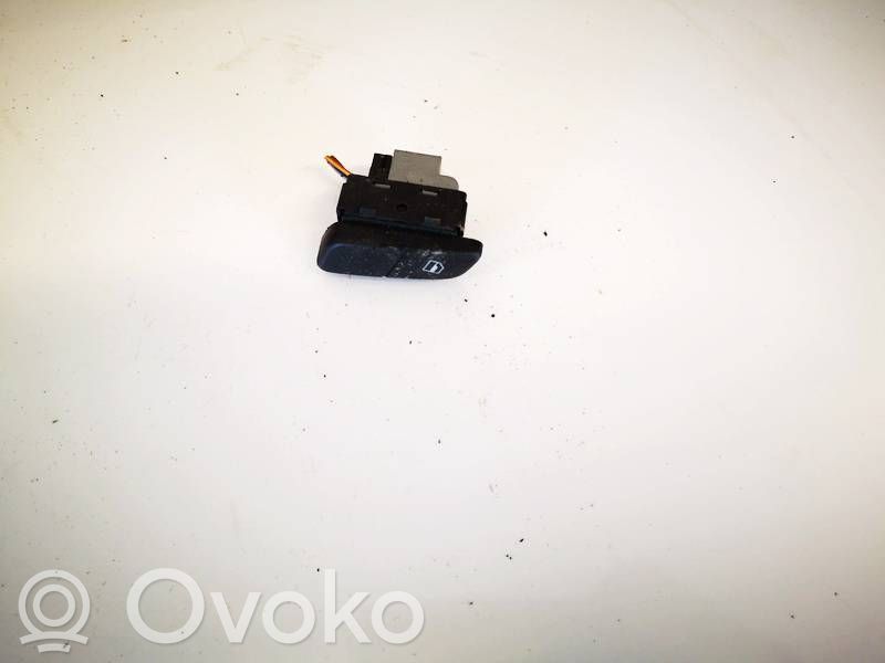 Volkswagen Polo IV 9N3 Comutator comandă geamuri electrice 
