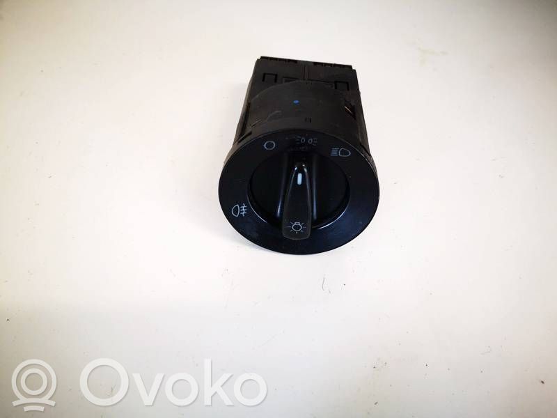 Volkswagen Golf IV Interruttore luci 