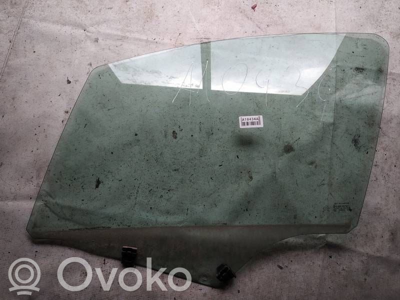 Citroen C3 Vitre de fenêtre porte avant (4 portes) 
