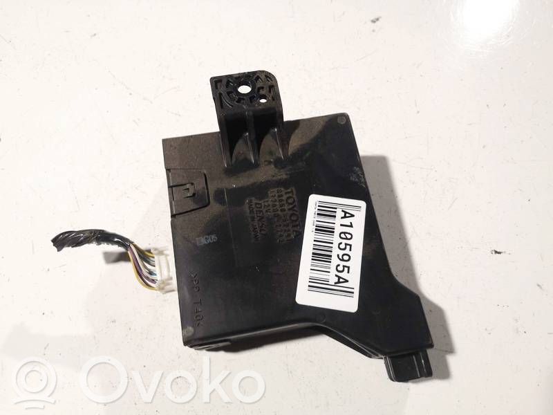Toyota Yaris Comfort/convenience module 