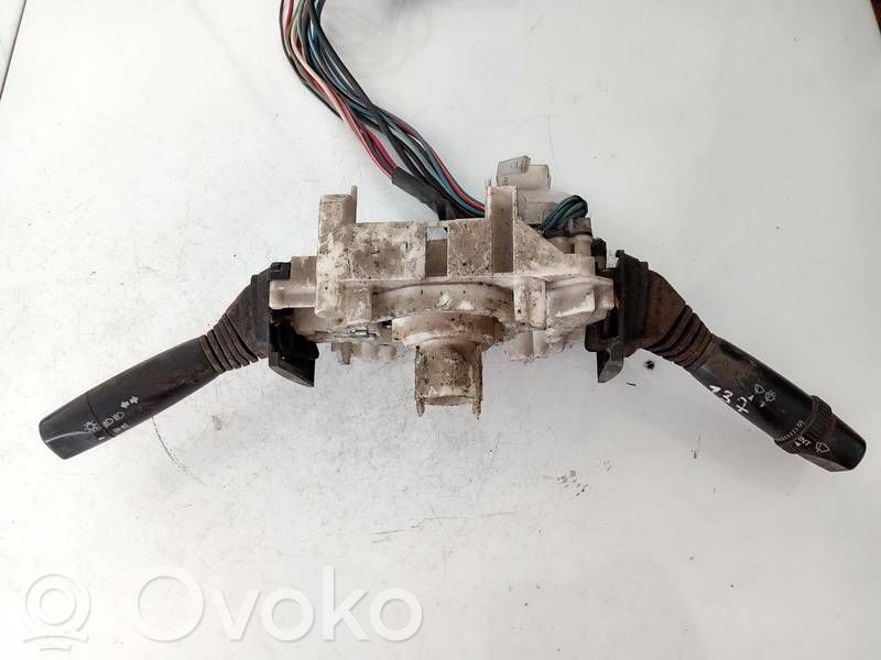 Mazda Xedos 9 Leva/interruttore dell’indicatore di direzione e tergicristallo 