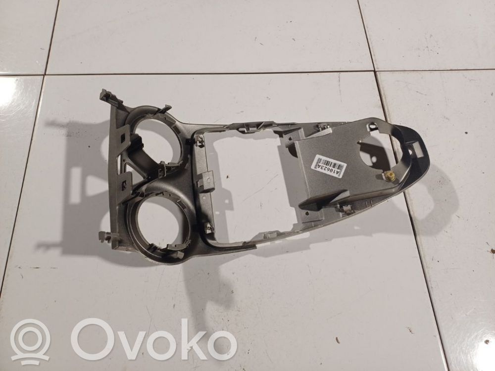 Opel Corsa D Altra parte interiore 