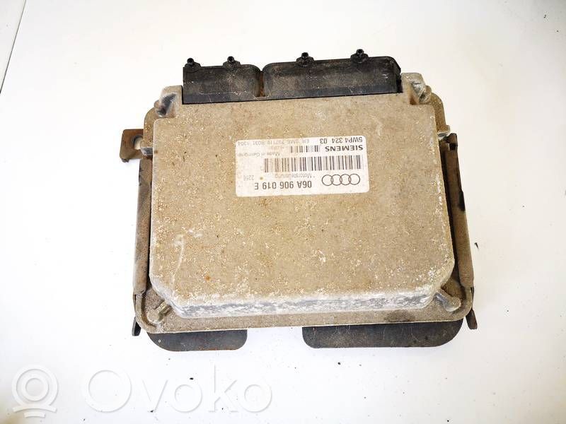 Sterownik / Moduł ECU   06A906019E,5WP432403,06A906019E,5WP432403