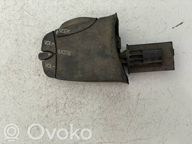 Ford Focus Interruttore/pulsante di controllo multifunzione 