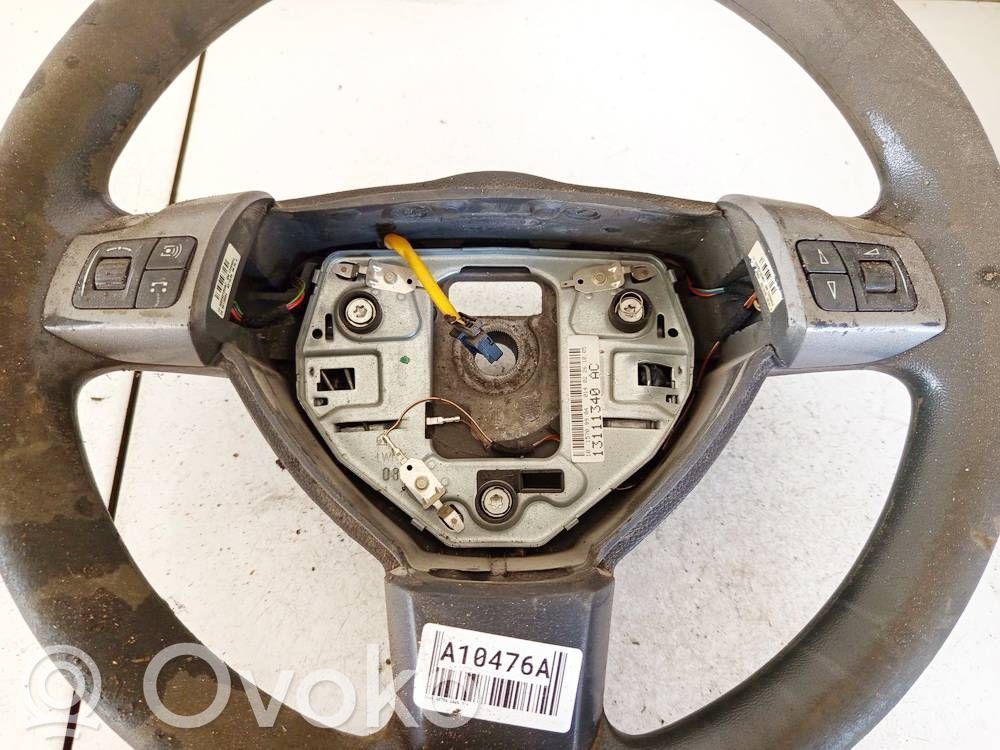 Opel Astra H Butoane/comutatoare pe volan 