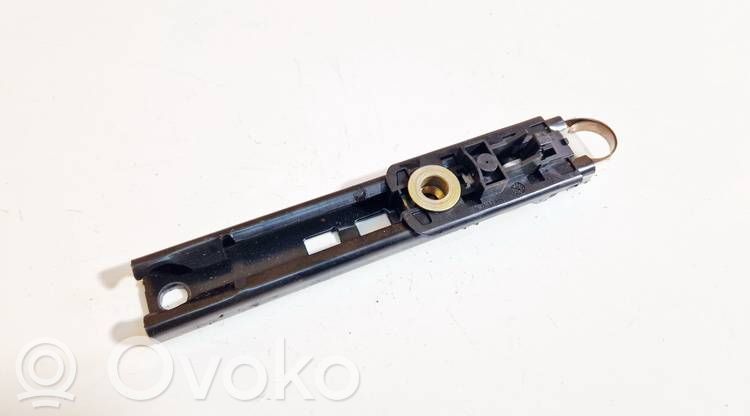 BMW 3 E46 Guida di regolazione della cintura di sicurezza