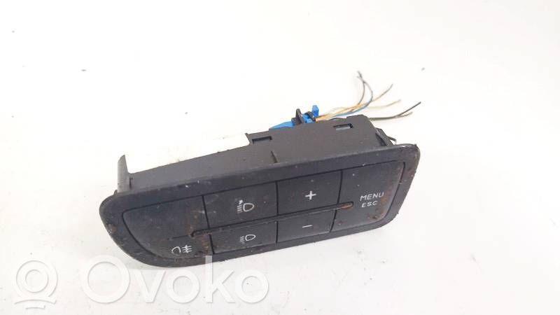 Alfa Romeo Mito Interruttore di regolazione livello altezza dei fari 