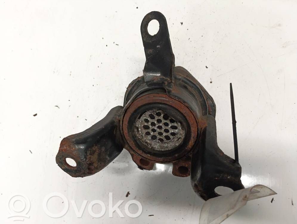 Mazda 6 Engine mount bracket 