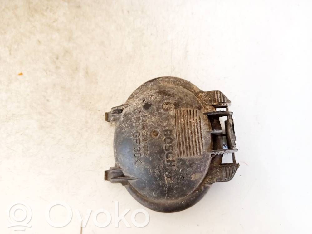 Deckel Abdeckung Scheinwerfer   1305219068,1305219068