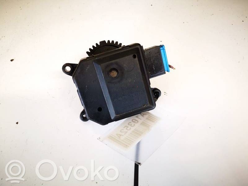 Skoda Roomster (5J) Motor/actuator clapetă aer 