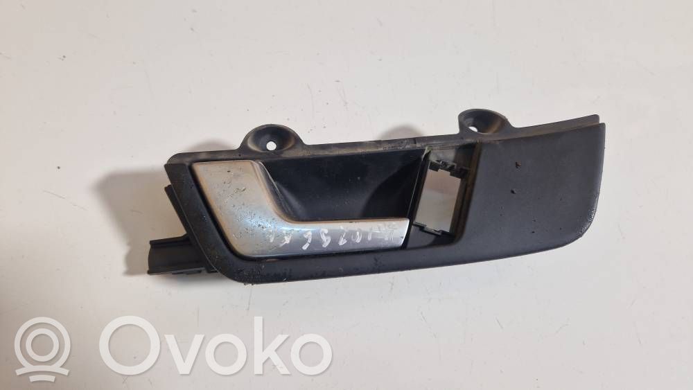 Audi A4 S4 B6 8E 8H Maniglia interna per portiera anteriore 