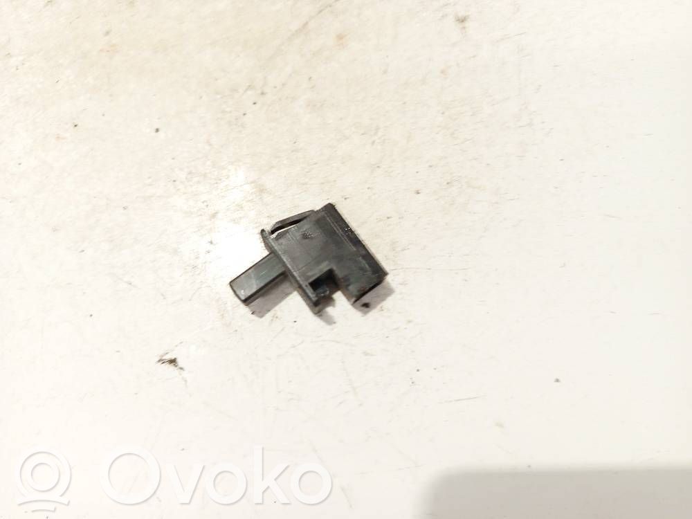 Peugeot 607 Comutator senzor pedală frână