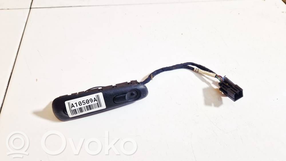 Opel Omega B1 Electric window control switch 