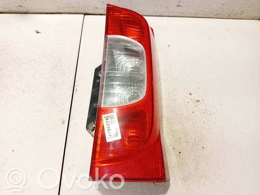 Peugeot Bipper Luci posteriori 