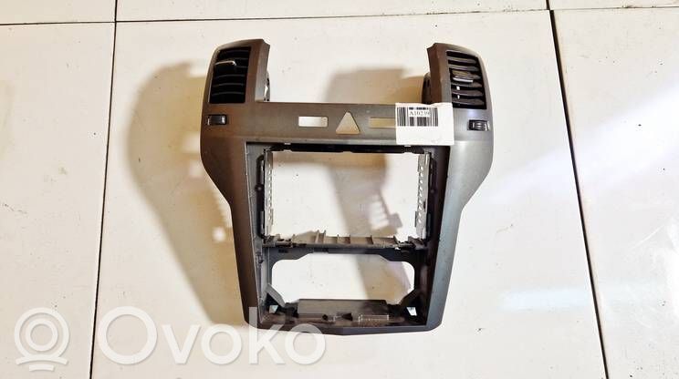 Opel Zafira B Griglia di ventilazione centrale cruscotto 