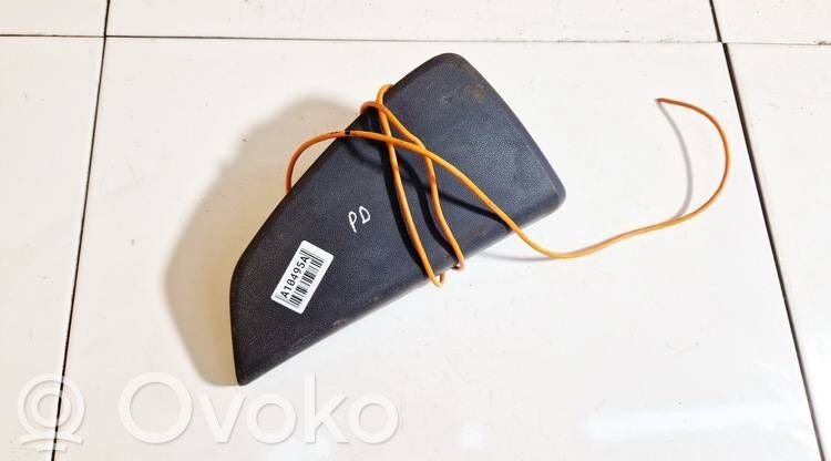 Opel Zafira B Istuimen turvatyyny 