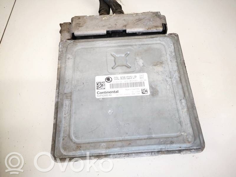 Skoda Octavia Mk2 (1Z) Unitate/modul de control motor 