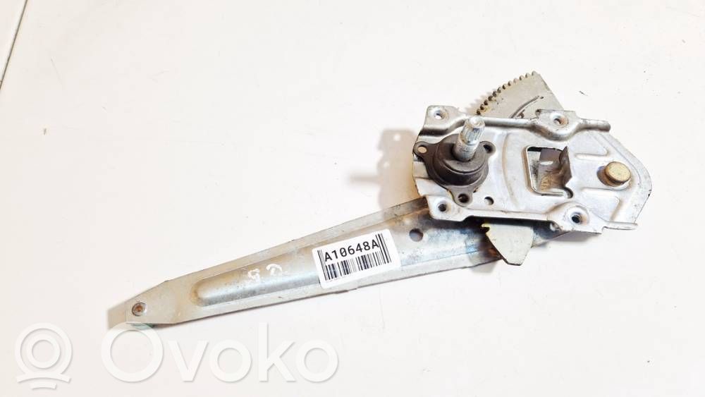 Liukuoven ikkunannostin moottorilla