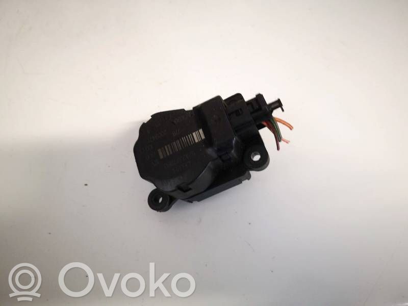 Opel Insignia A Tuloilmaventtiilin käyttömoottori