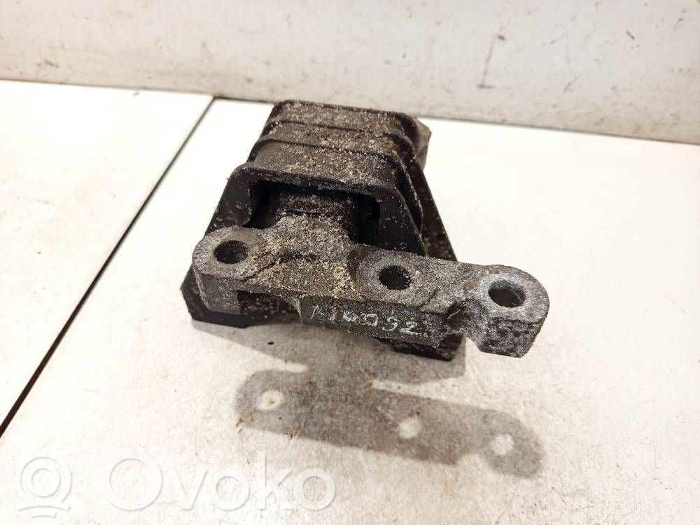 Opel Signum Engine mount bracket 