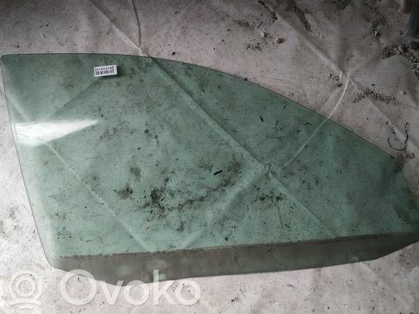 Volkswagen Golf IV Vitre de fenêtre porte avant (4 portes)