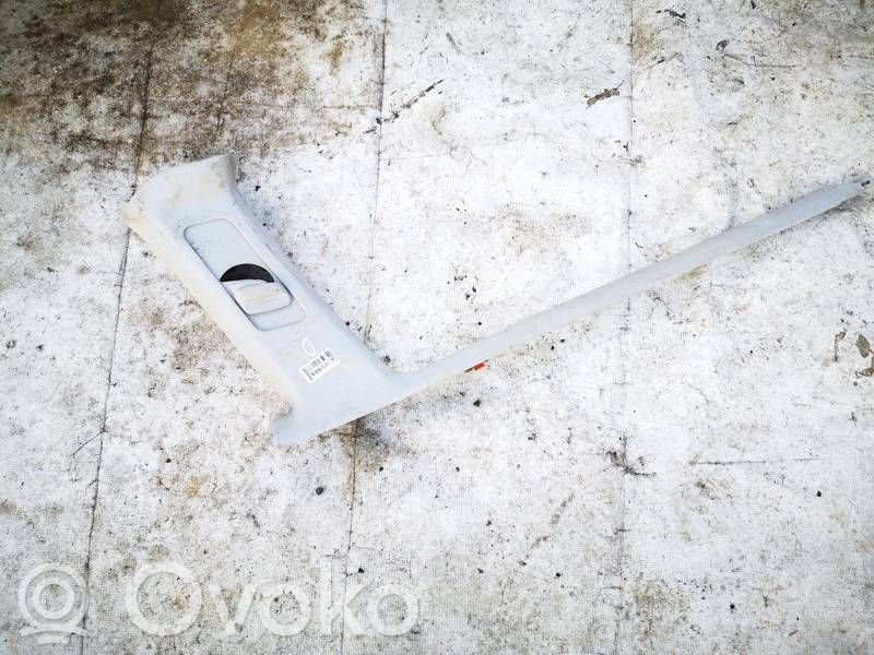 Volkswagen Golf III Rivestimento montante (B) (superiore)