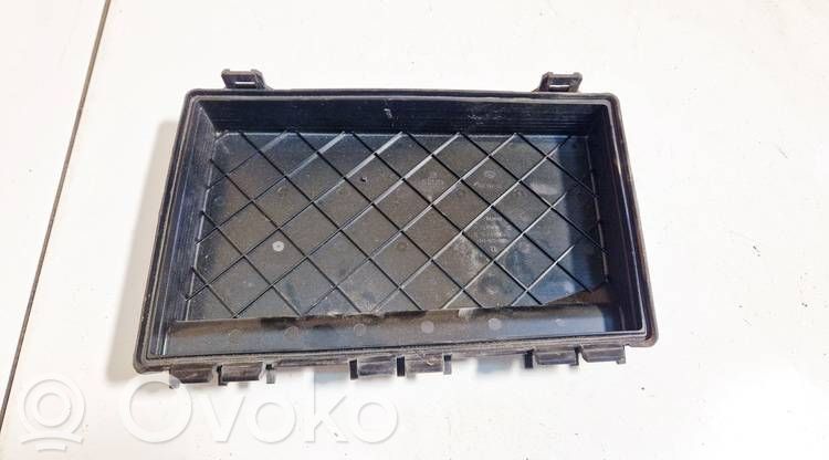 Opel Astra H Coperchio scatola dei fusibili 