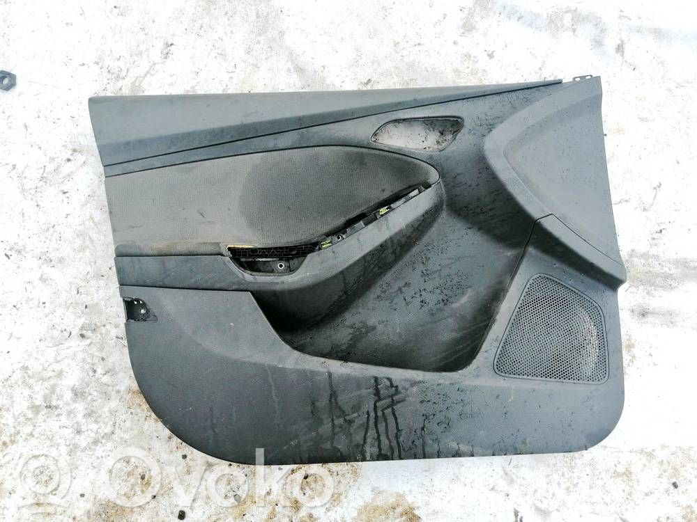 Ford Focus Etuoven verhoilu 
