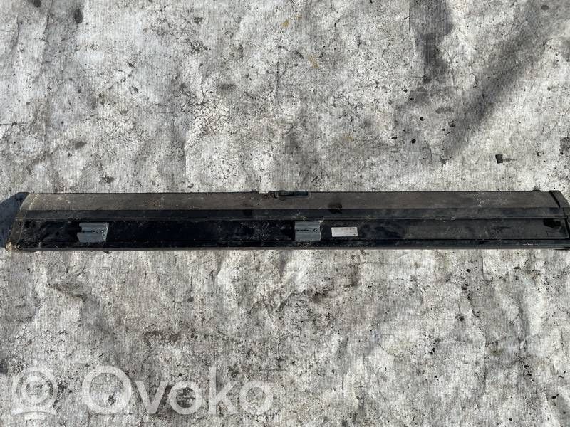 Audi A6 S6 C5 4B Hattuhylly 