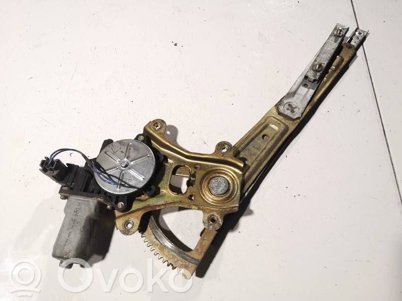 Regulador con motor de la ventanilla de la puerta corredera