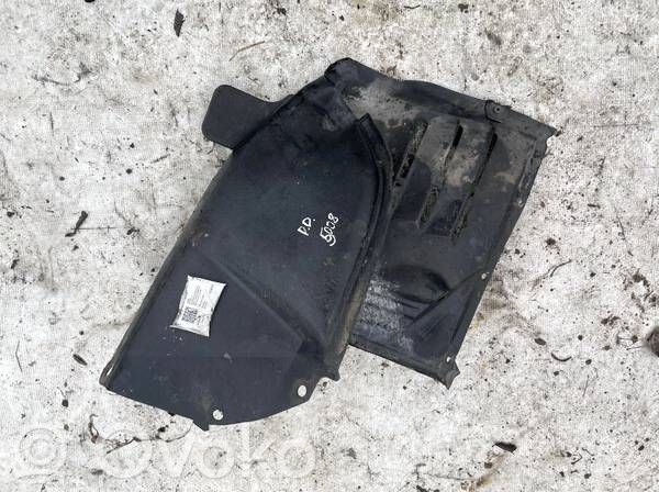 Lexus RX 300 Apărători interioare aripă roată față 
