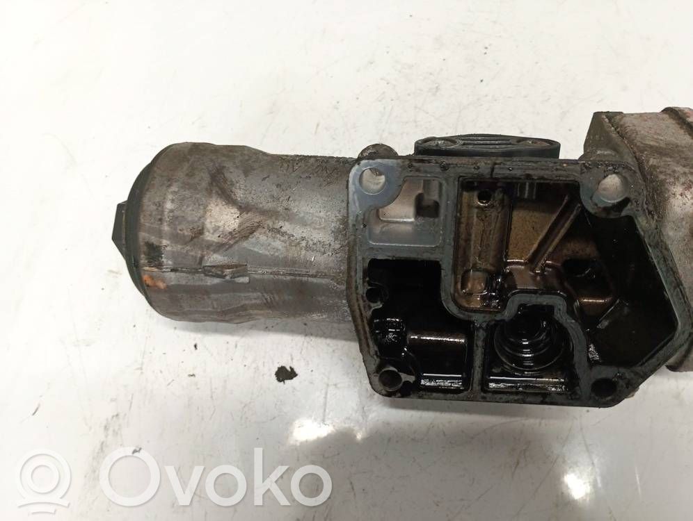 Volkswagen Polo IV 9N3 Coperchio del filtro dell’olio 