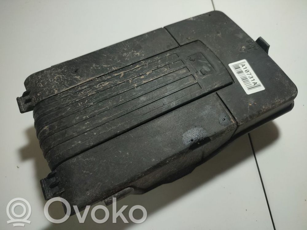 Volkswagen Golf V Couvercle de boîtier de batterie