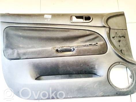 Volkswagen PASSAT B5 Verkleidung Tür vorne 